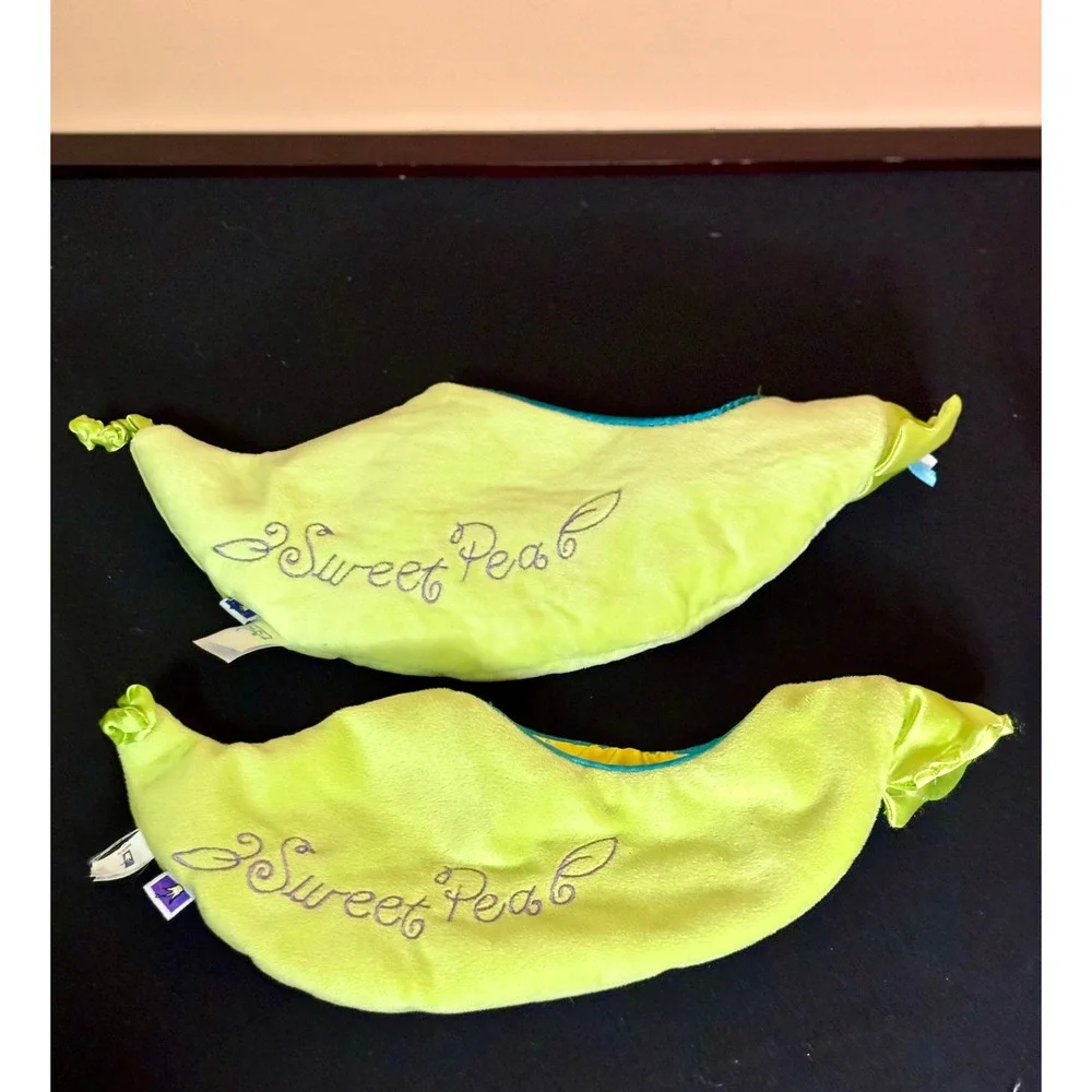 Manhattan Toy Sweet Pea Lullaby Lulu Plush Baby Doll in Pod Set of 2 Twins